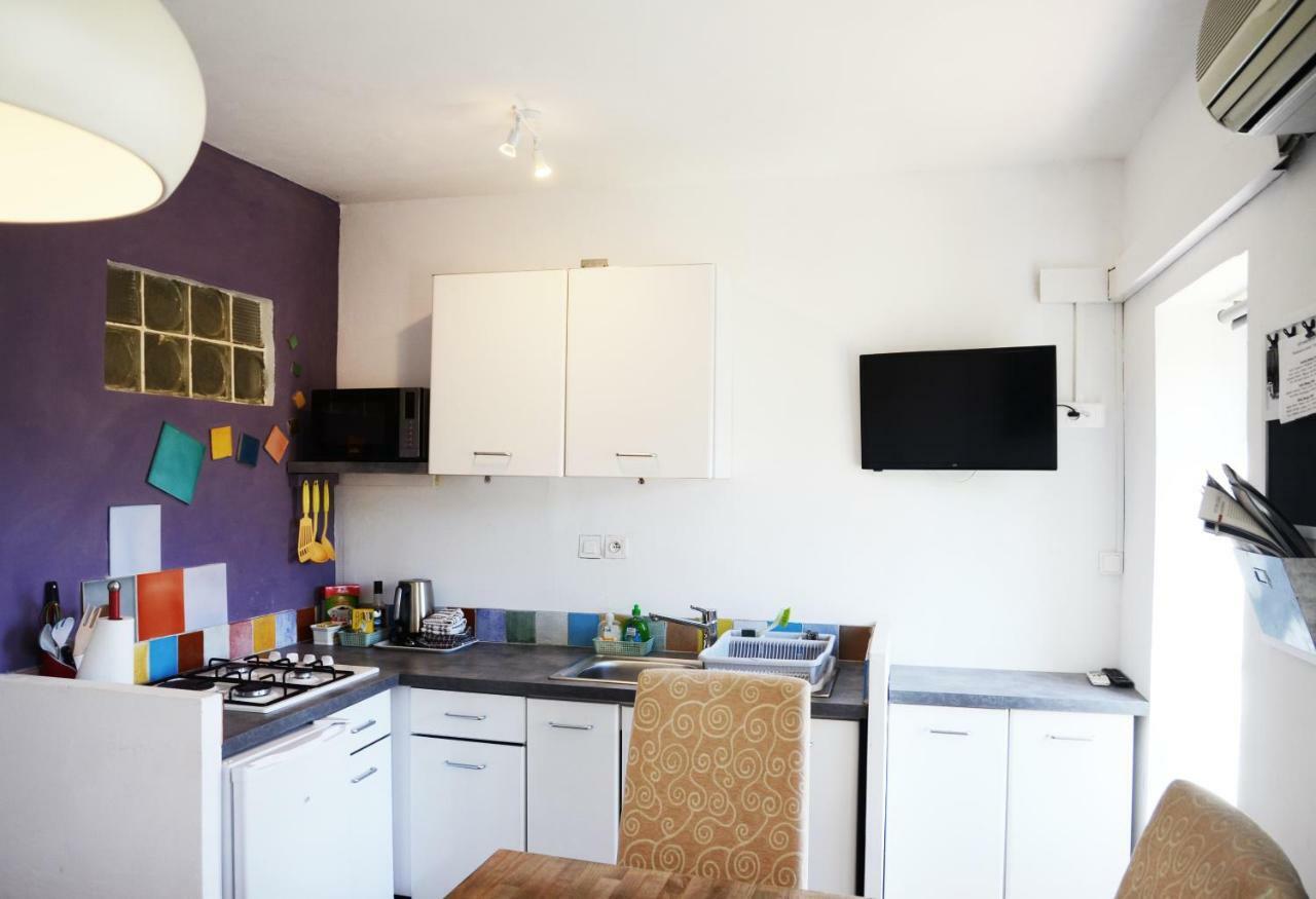 Domaine Hemmitage Apartment ซาแลนส์ ภายนอก รูปภาพ