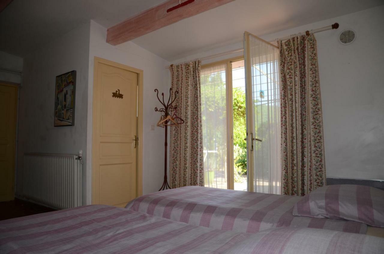 Domaine Hemmitage Apartment ซาแลนส์ ภายนอก รูปภาพ