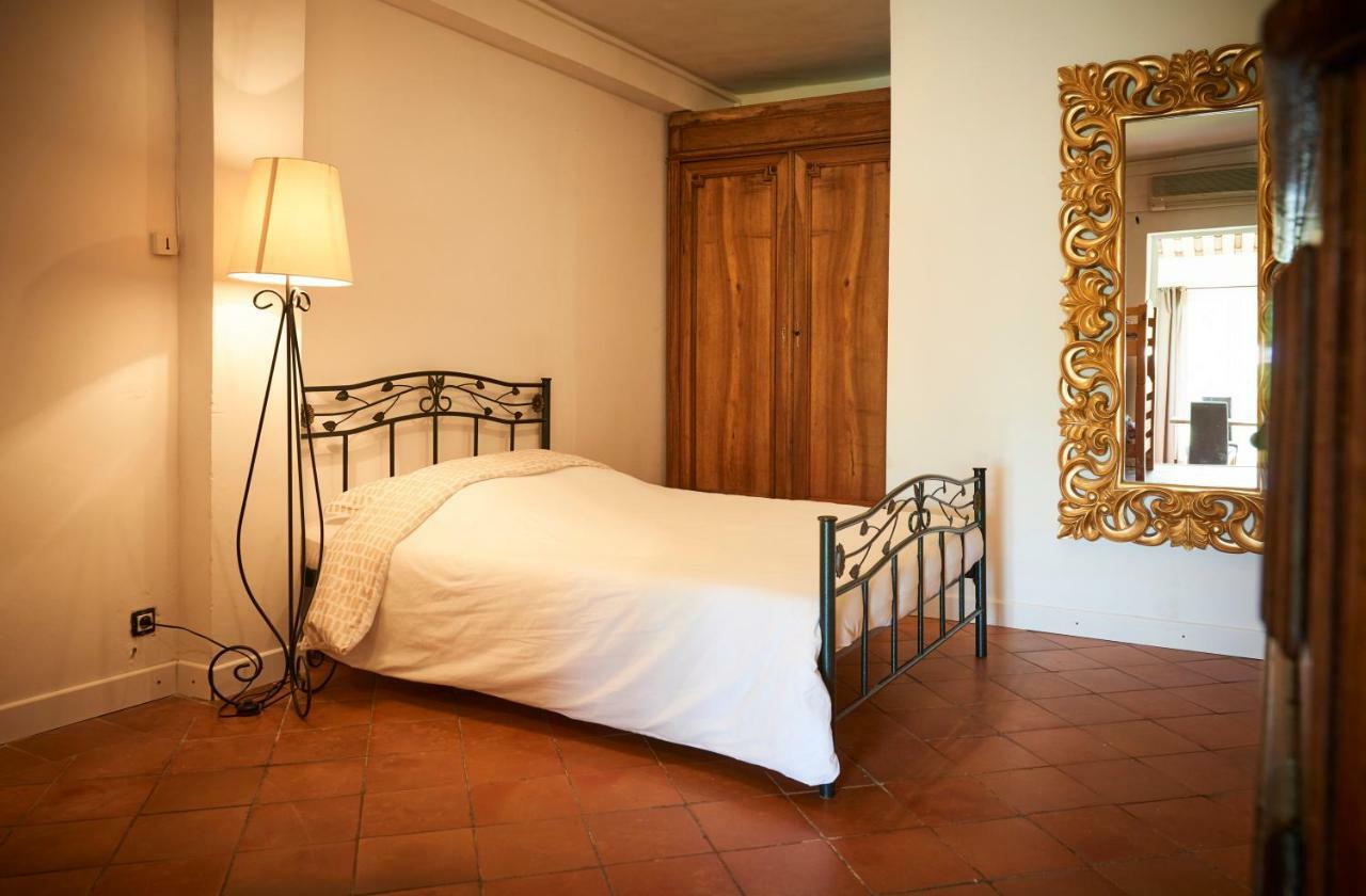Domaine Hemmitage Apartment ซาแลนส์ ภายนอก รูปภาพ
